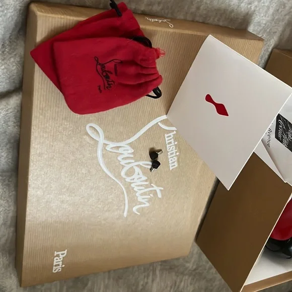 Size 40 Louboutin Shoes. - Picture 3 of 7